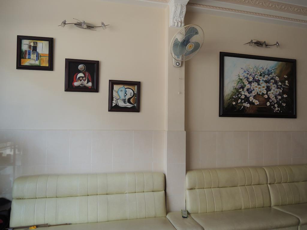 Phuong Tung Hotel Da Lat Esterno foto