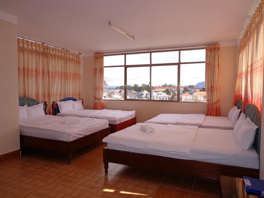 Phuong Tung Hotel Da Lat Esterno foto