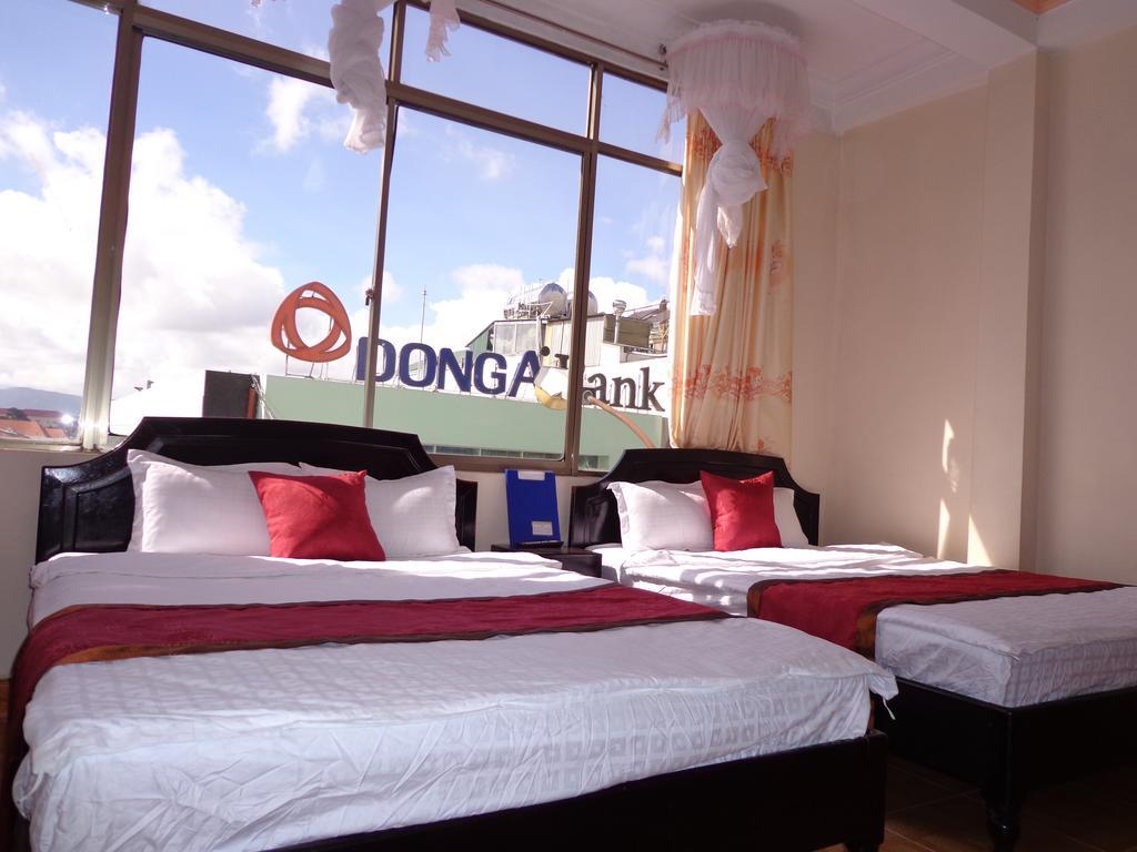 Phuong Tung Hotel Da Lat Esterno foto